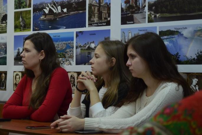 Абитуриенты просят встреч Абитуриенты просят встреч