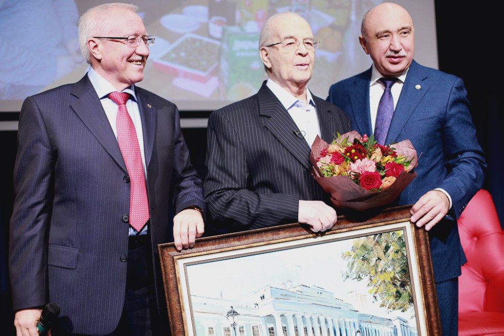 Honorary Professor Andrey Root Celebrates 90th Birthday ,anniversary, HSJMC, ISPSMC