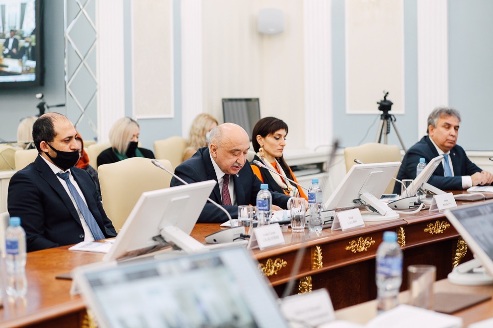 ����� � ���������������� ����