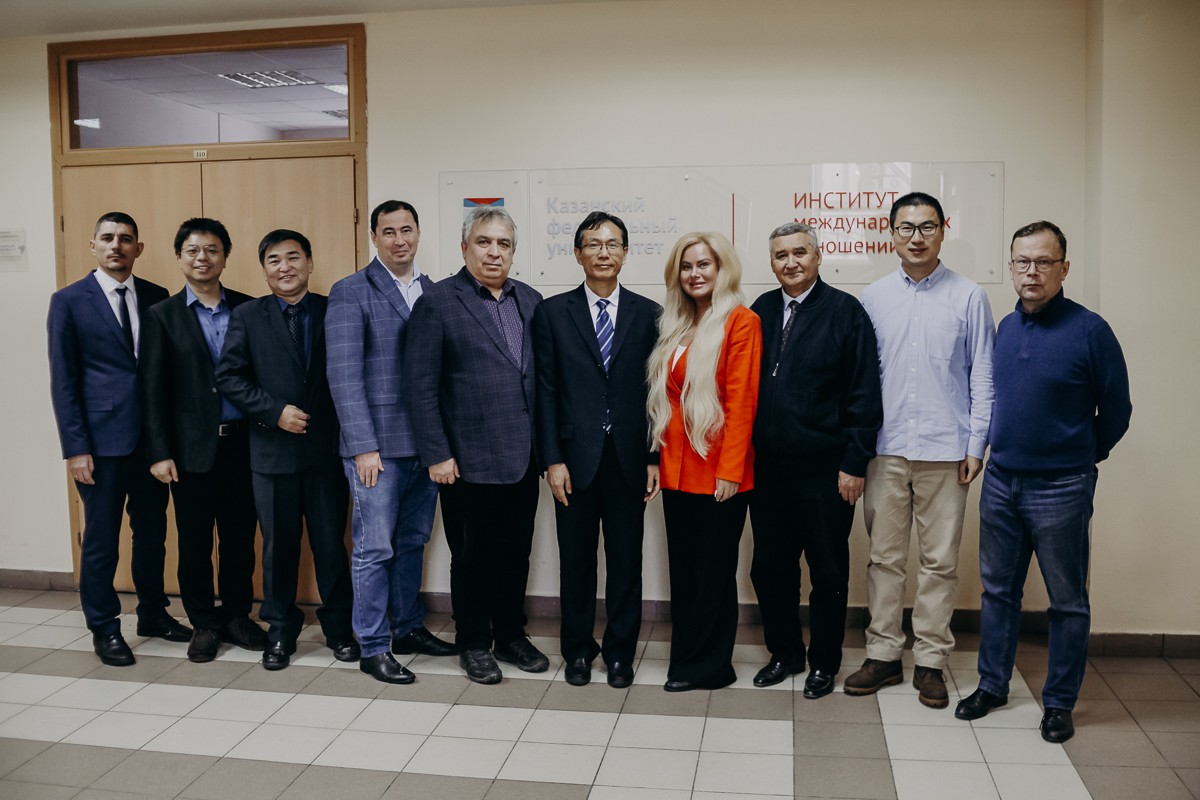 КФУ и Институт истории естественных наук Китайской академии наук обсудили направления сотрудничества КФУ и Институт истории естественных наук Китайской академии наук обсудили направления сотрудничества