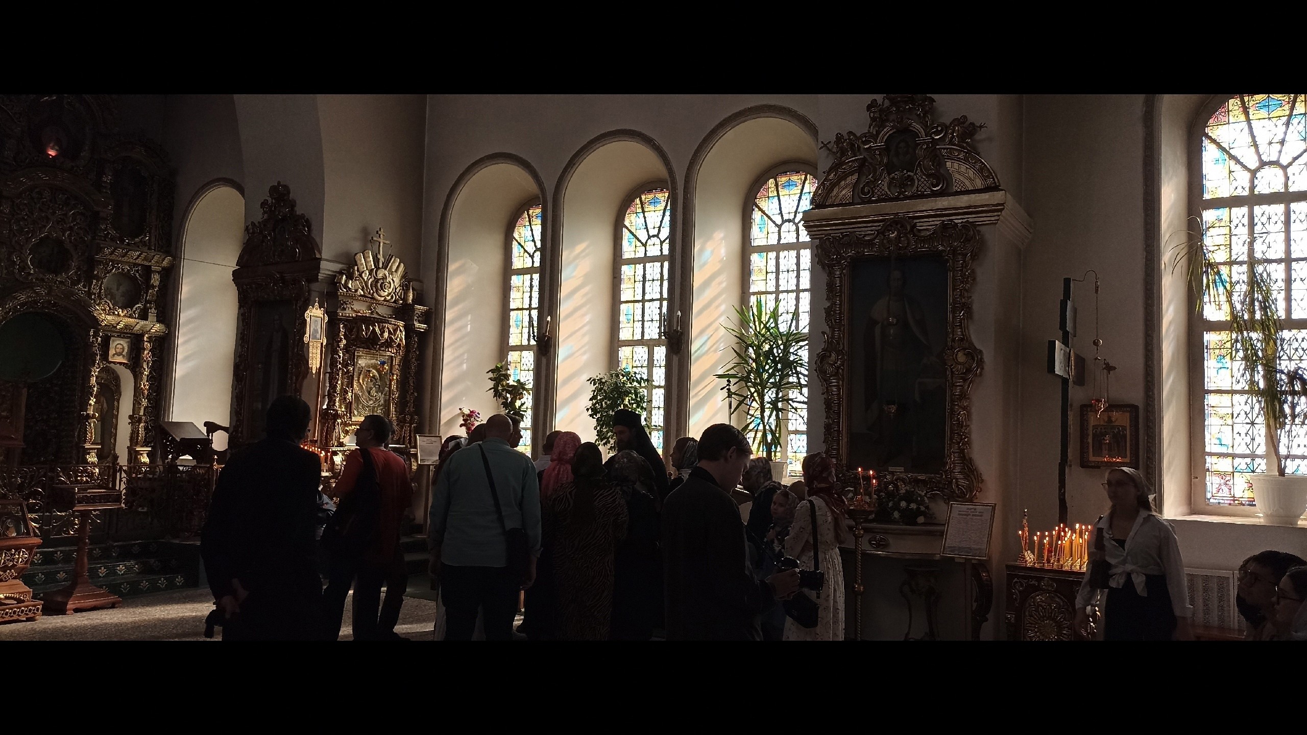 Преподаватели и студенты кафедры религиоведения посетили Раифский Богородицкий мужской монастырь Преподаватели и студенты кафедры религиоведения посетили Раифский Богородицкий мужской монастырь