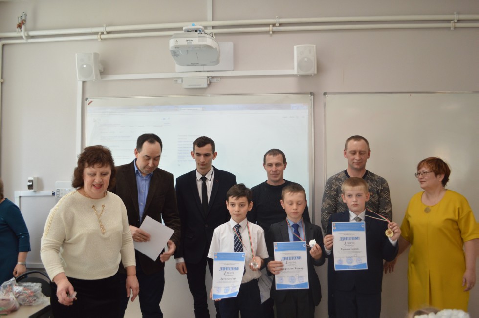 ����� ��������� ���� ������������� 