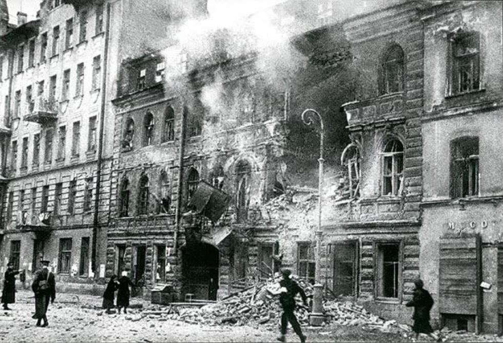 На Пулковской высоте На Пулковской высоте