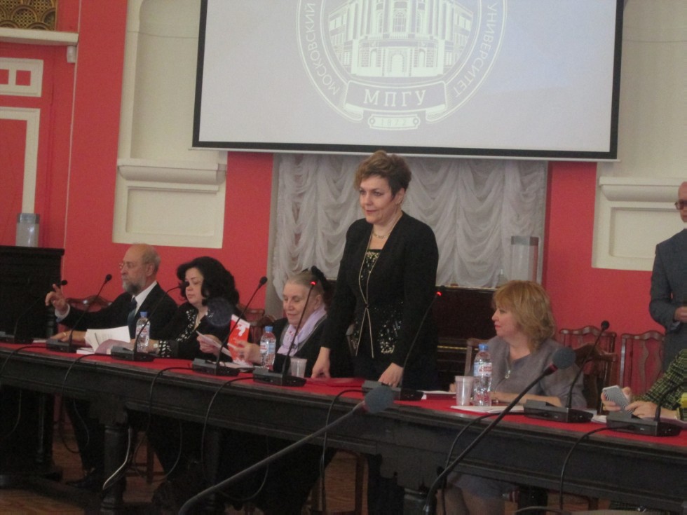 ������� ���� � ����� � ����: �������������� ������