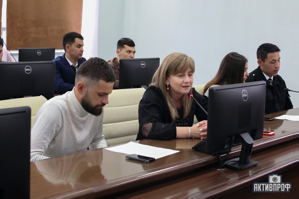 Онлайн-конференция НЧИ КФУ и Самаркандского государственного университета Онлайн-конференция НЧИ КФУ и Самаркандского государственного университета