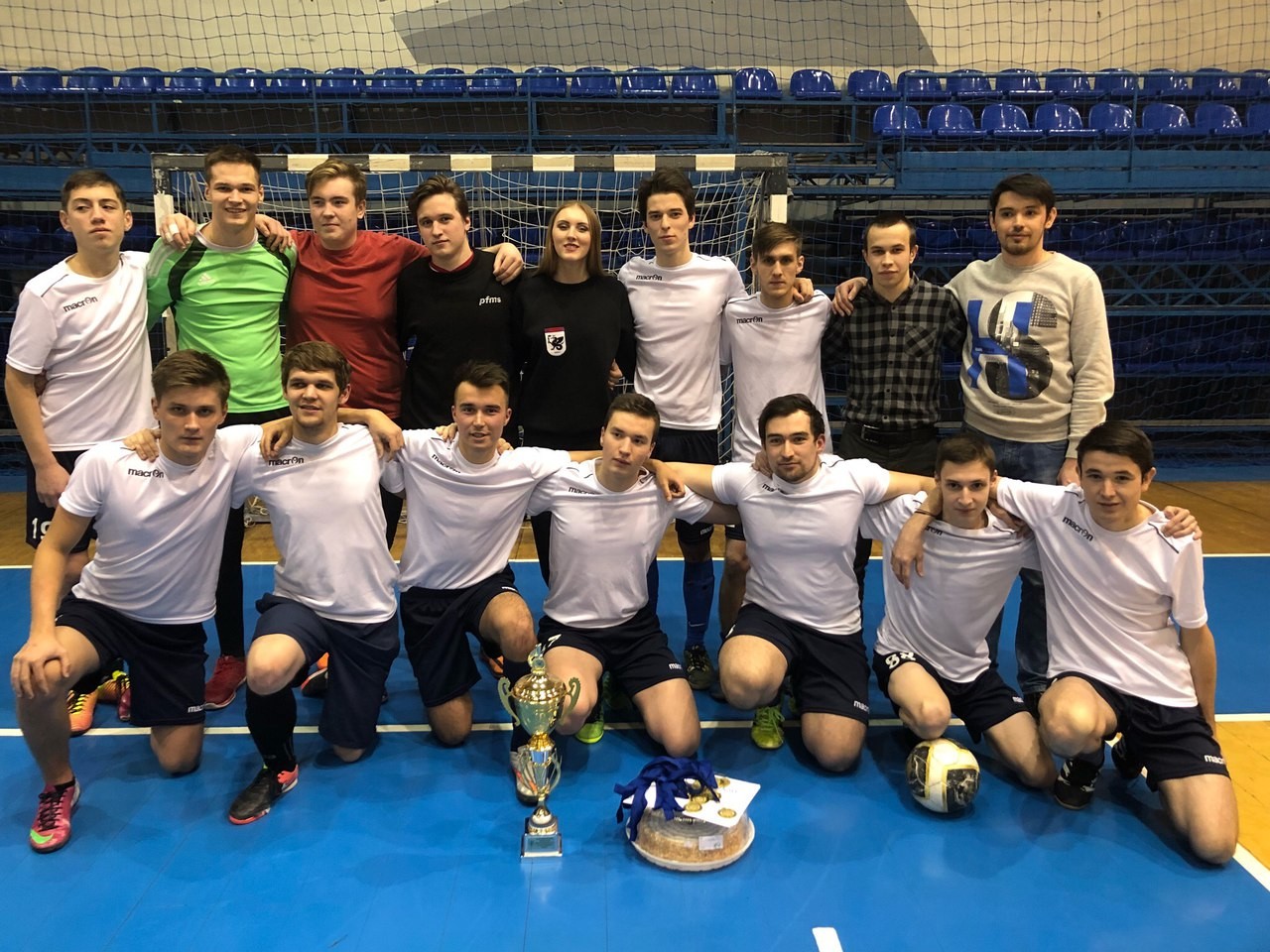 Кубок КФУ по мини-футболу: победный счет 4:2 в пользу ИСФН Кубок КФУ по мини-футболу: победный счет 4:2 в пользу ИСФН