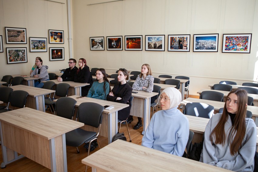 В Елабужском институте состоялась Всероссийская студенческая научно-практическая конференция В Елабужском институте состоялась Всероссийская студенческая научно-практическая конференция