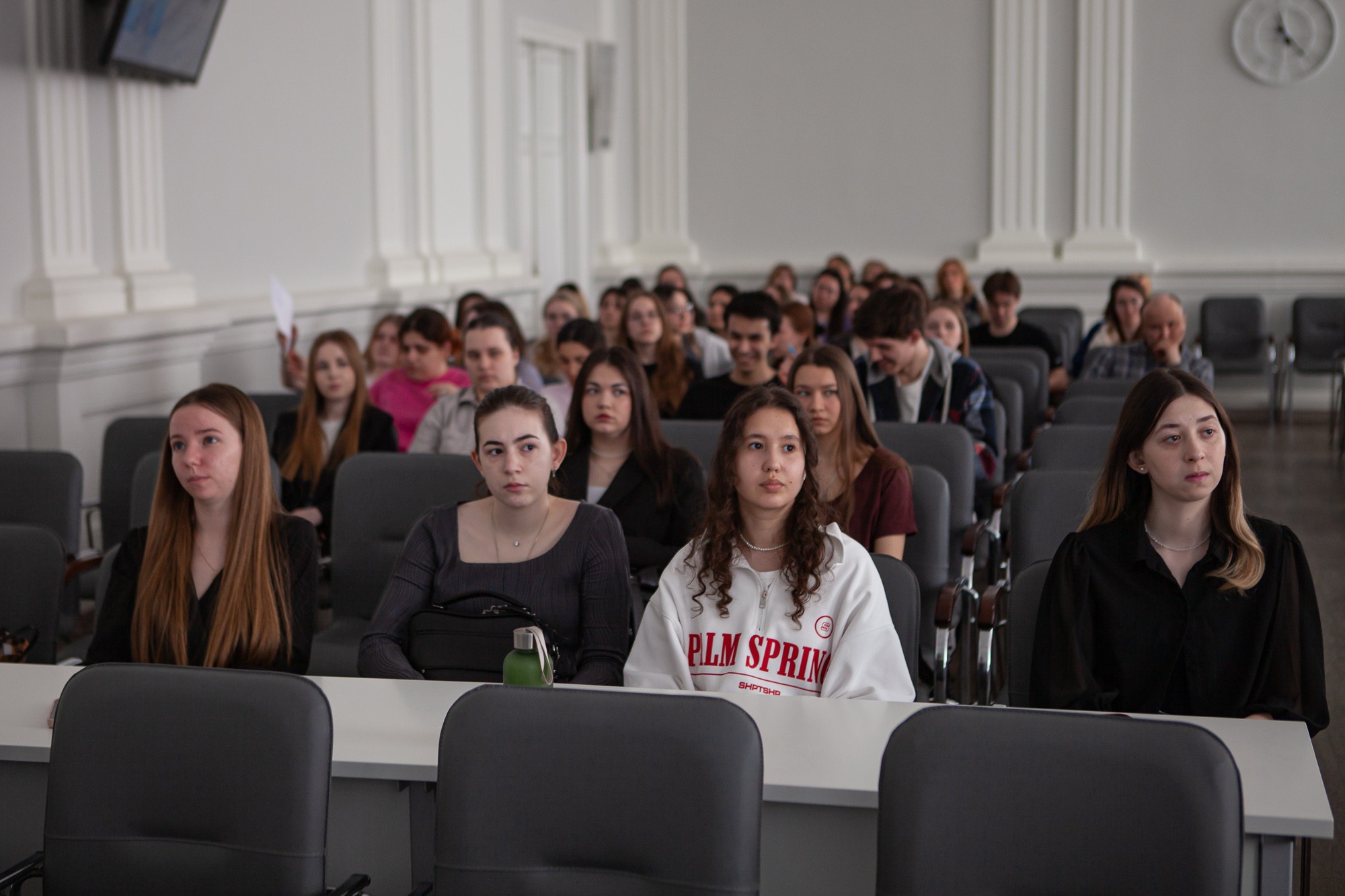 Презентация конкурса 'Моя страна ? моя Россия' прошла в Елабужском институте КФУ Презентация конкурса 'Моя страна ? моя Россия' прошла в Елабужском институте КФУ