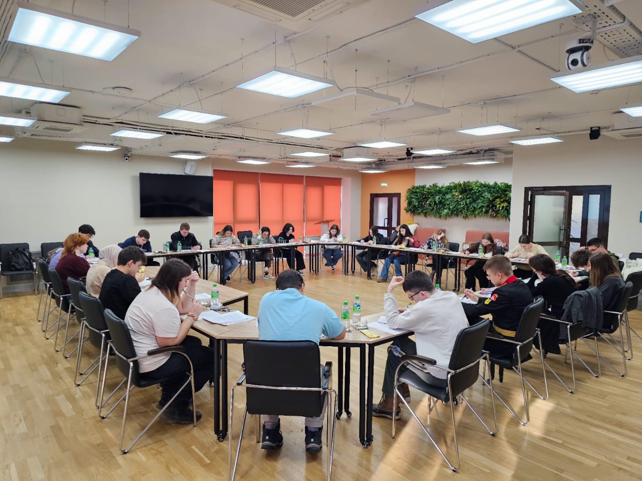 Подведены итоги Республиканского этапа Всероссийской олимпиады по английскому языку для 9-11 классов Подведены итоги Республиканского этапа Всероссийской олимпиады по английскому языку для 9-11 классов