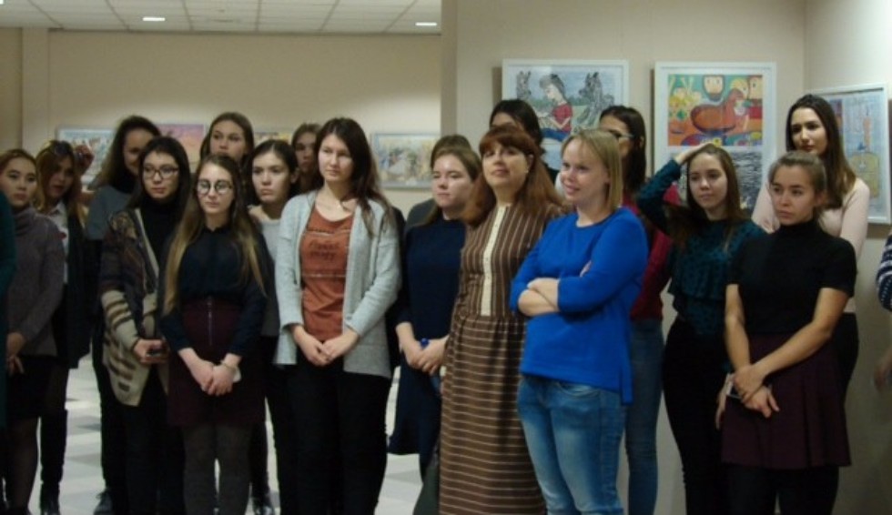 Состоялось открытие Выставки-конкурса живописных и графических работ учащихся художественных школ Казани и студентов КФУ по произведениям Л.Н.Толстого Состоялось открытие Выставки-конкурса живописных и графических работ учащихся художественных школ Казани и студентов КФУ по произведениям Л.Н.Толстого