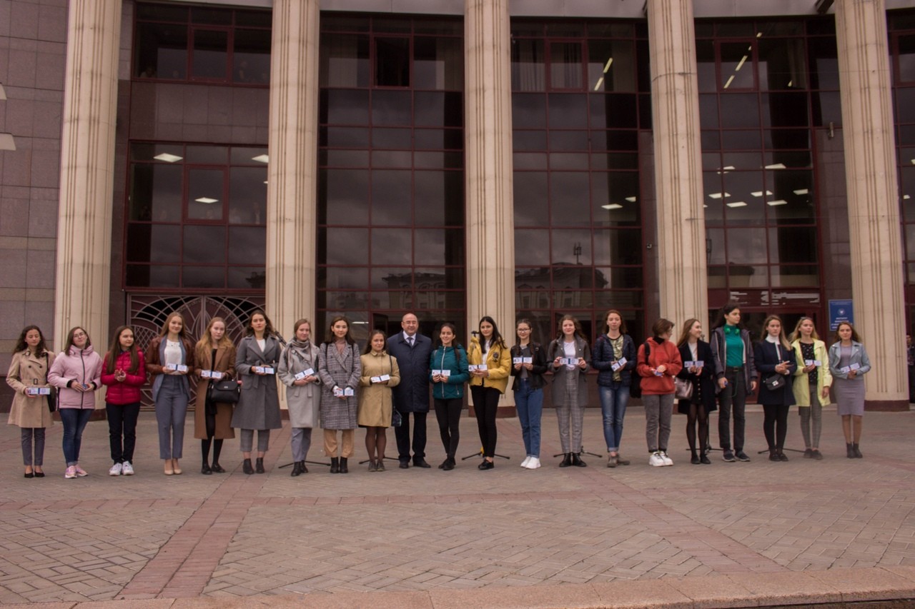 Студенчеству ? быть! Студенчеству ? быть!