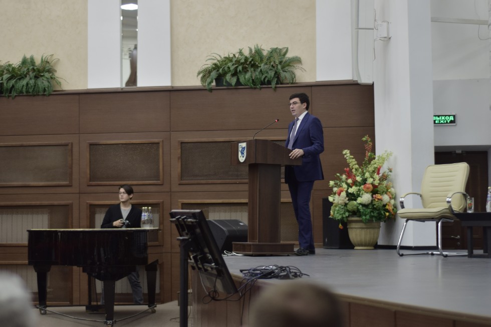 ����� '������ ��� ������ - ����� ��� �������'