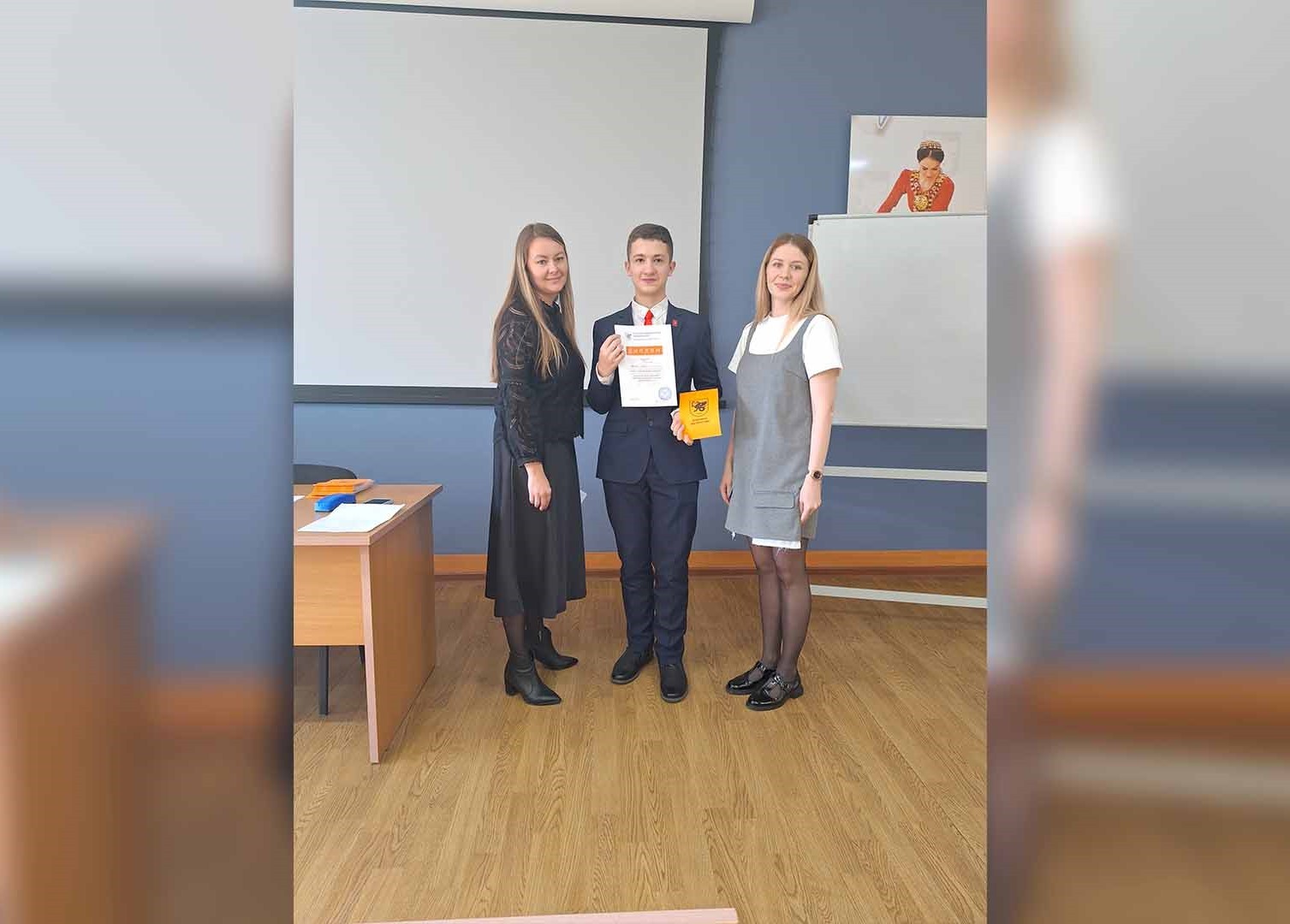 Юные исследователи представили свои работы на конференции 'Юный филолог ? 2024' Юные исследователи представили свои работы на конференции 'Юный филолог ? 2024'