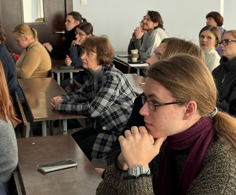 Философы КФУ обсудили вызовы цифровой эпохи на итоговой конференции Философы КФУ обсудили вызовы цифровой эпохи на итоговой конференции