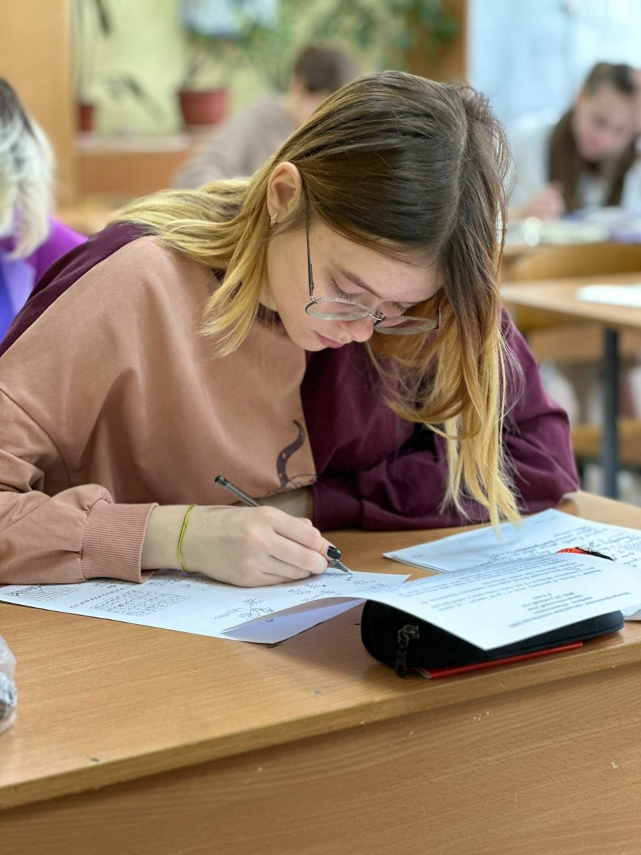 Заключительный этап предметных олимпиад КФУ в Волгограде! Заключительный этап предметных олимпиад КФУ в Волгограде!