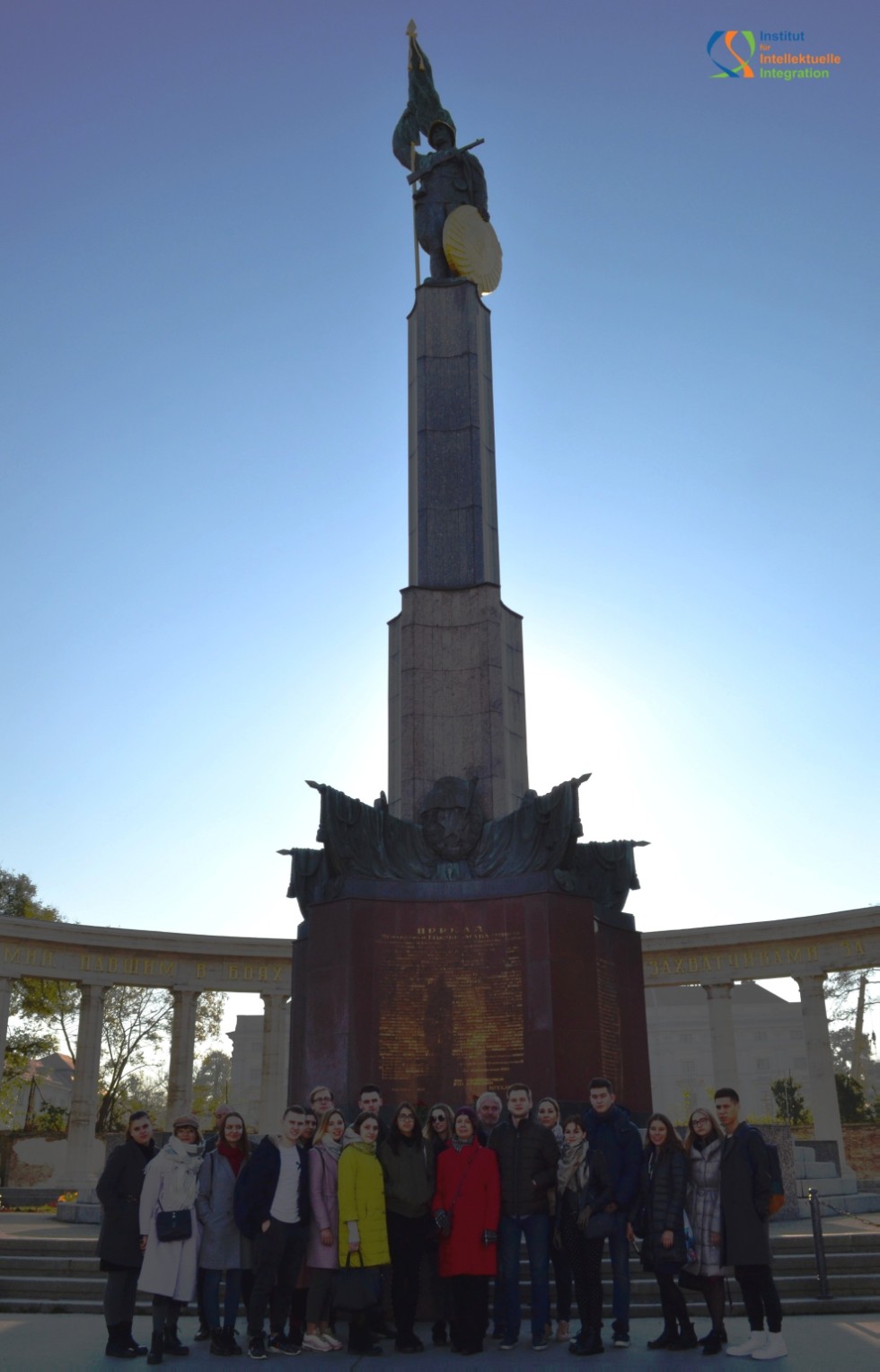 ������������� ���������� ��������� ������� ���������������� � �������������� ���������� � �. ����, �������