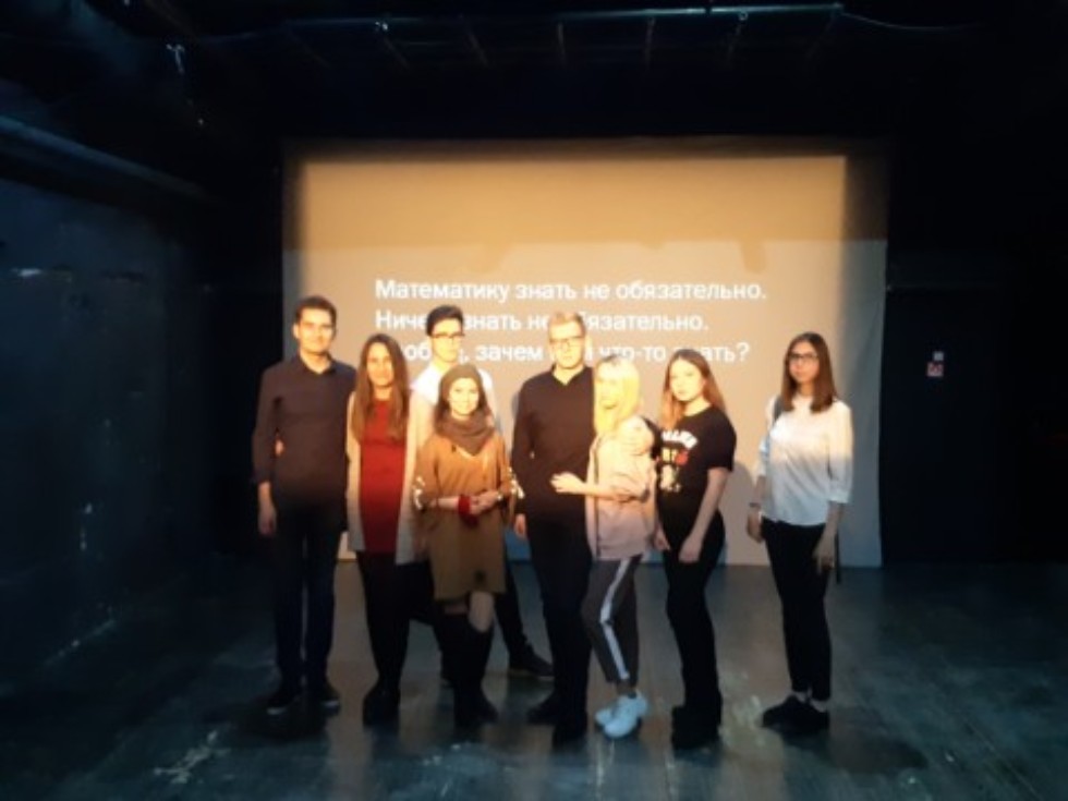 Загоните себя в Угол... Загоните себя в Угол...