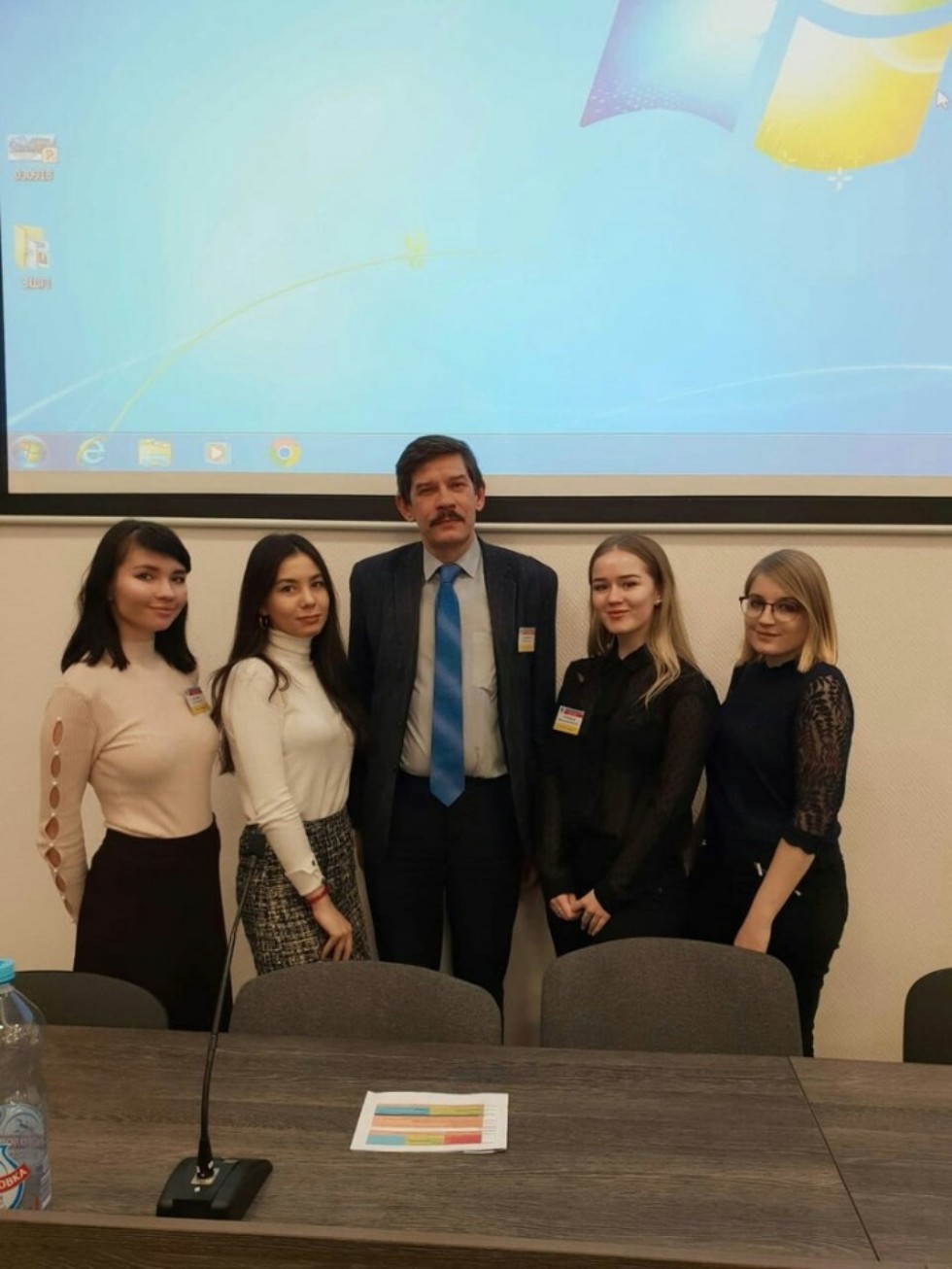 Студенты Высшей школы иностранных языков и перевода на Зимней школе СПР Студенты Высшей школы иностранных языков и перевода на Зимней школе СПР