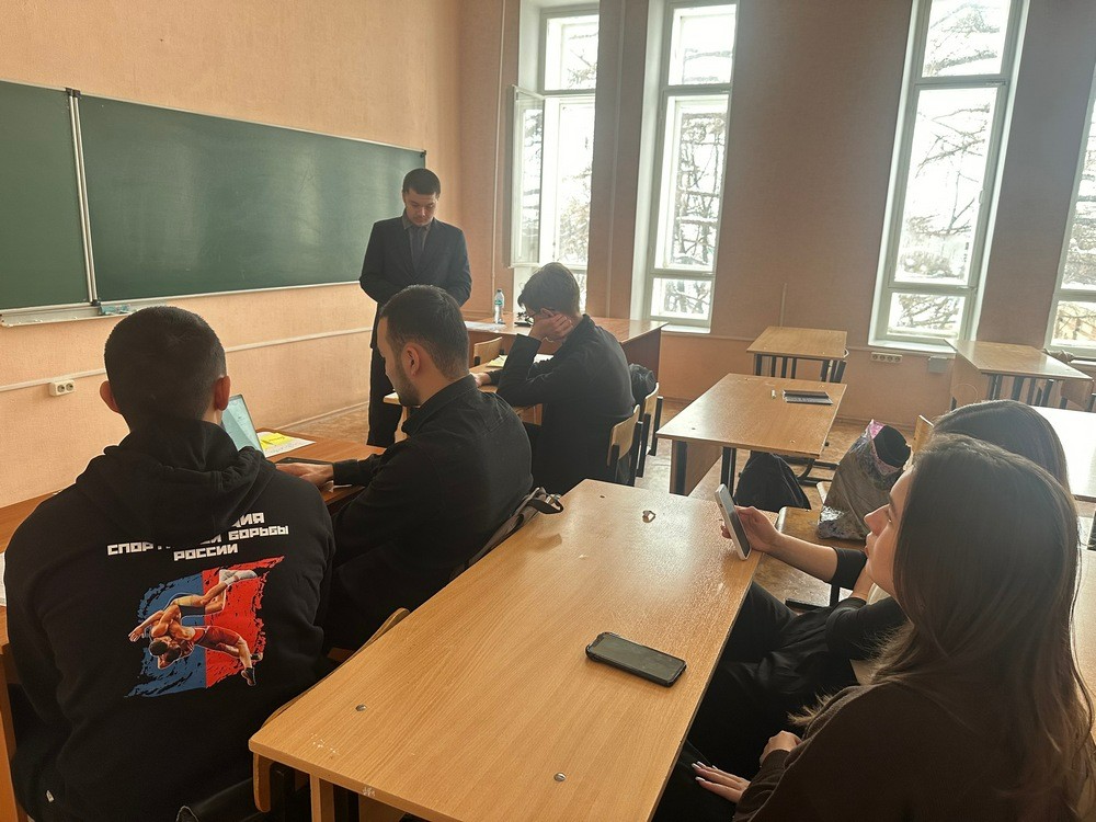 Групповые занятия по проекту 'Горизонты развития' продолжаются Групповые занятия по проекту 'Горизонты развития' продолжаются