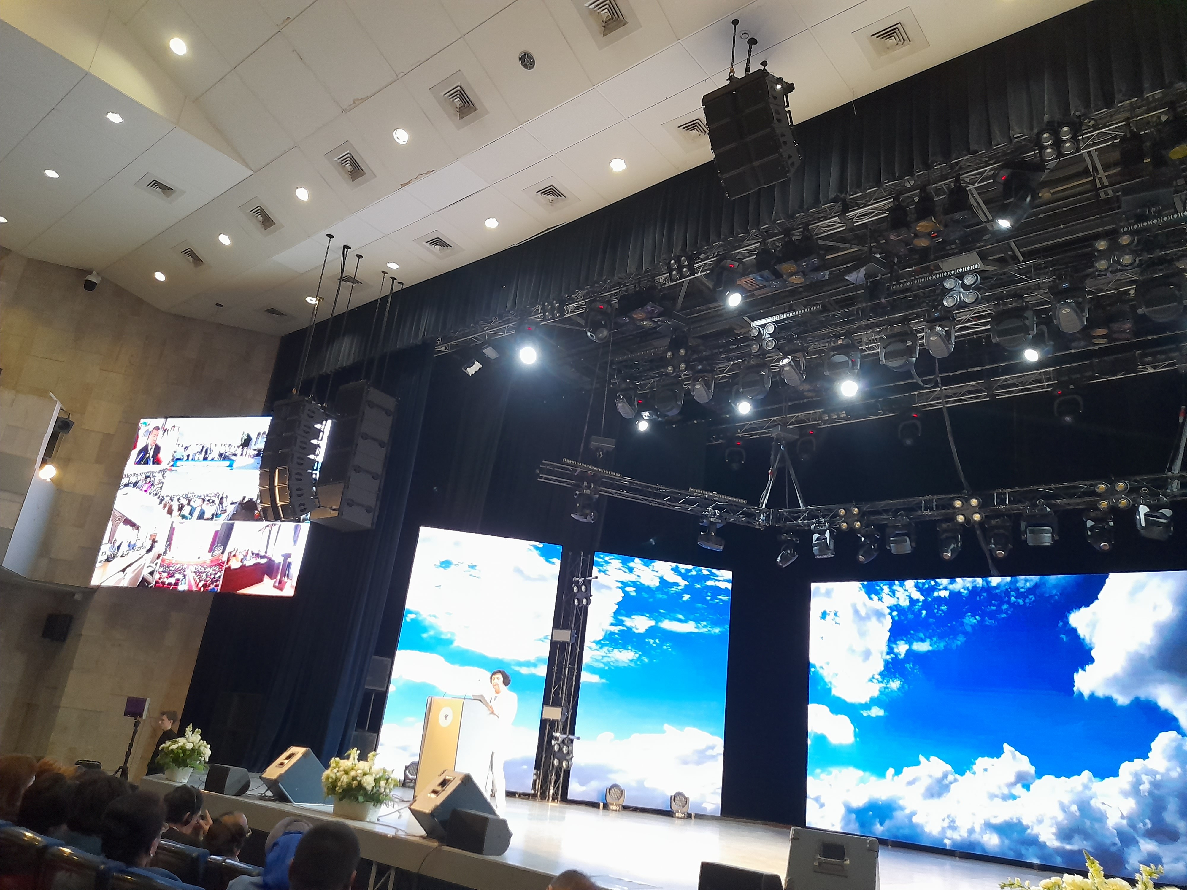 �������� X �������������� ������ �� ��������������� ����������� � ��������� ����������� ������������