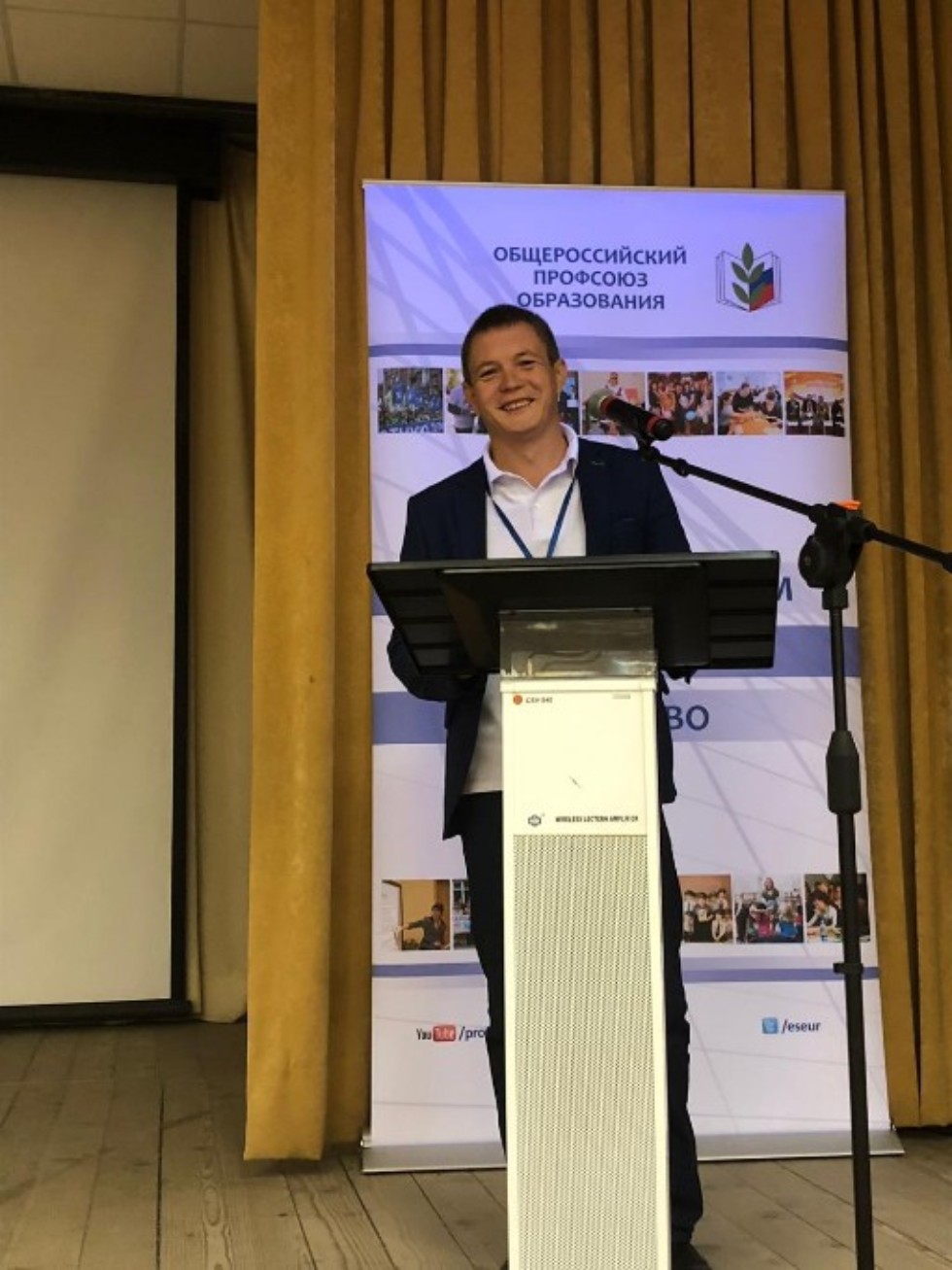 Нияз Салахов: 'Моя формула успеха ? это багаж знаний, опыт, ежедневный кропотливый труд' Нияз Салахов: 'Моя формула успеха ? это багаж знаний, опыт, ежедневный кропотливый труд'