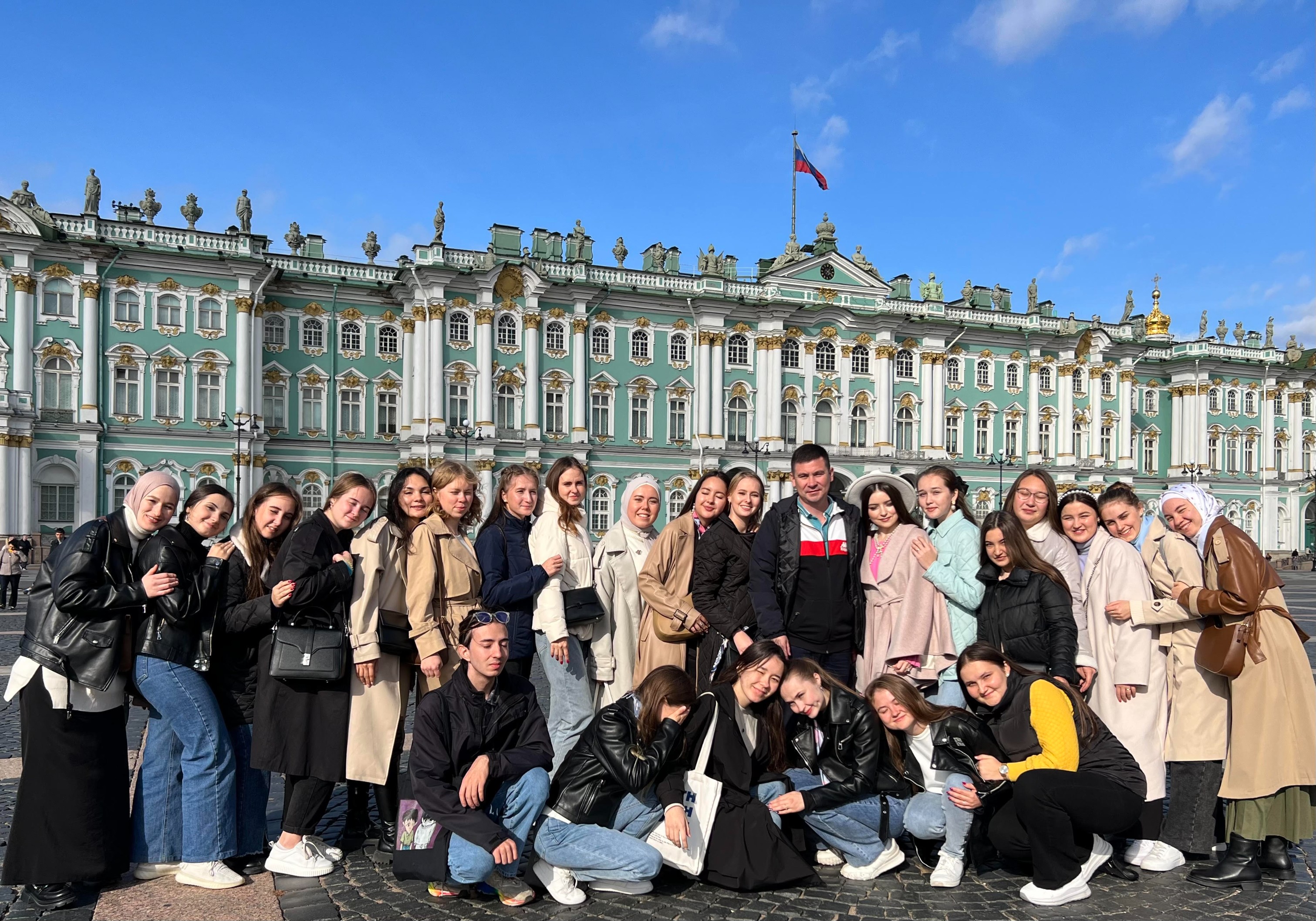 Иң яхшы академик төркем Санкт-Петербургта Иң яхшы академик төркем Санкт-Петербургта