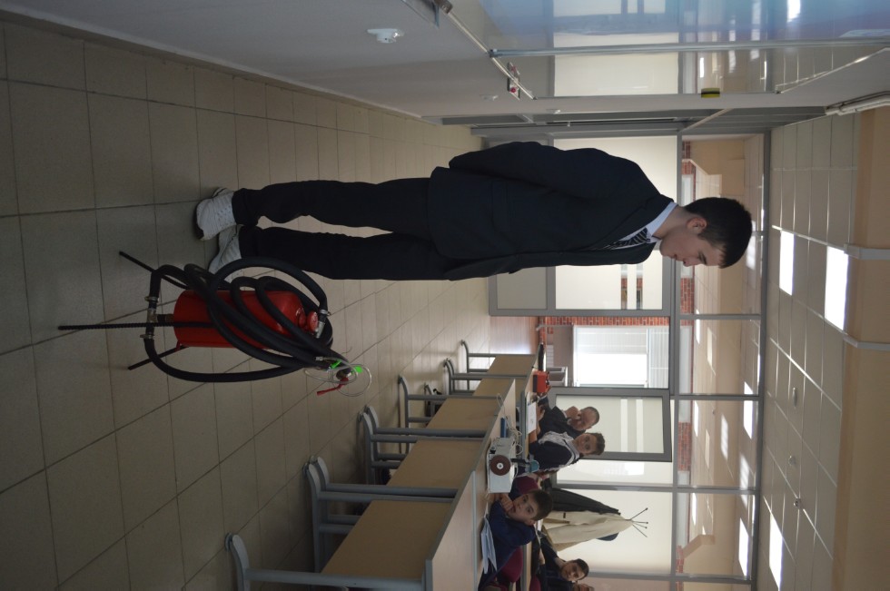 ����� ��������� ���� ������������� 