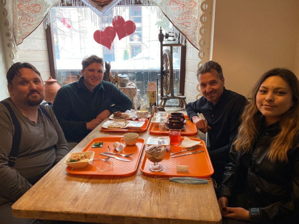 �����������