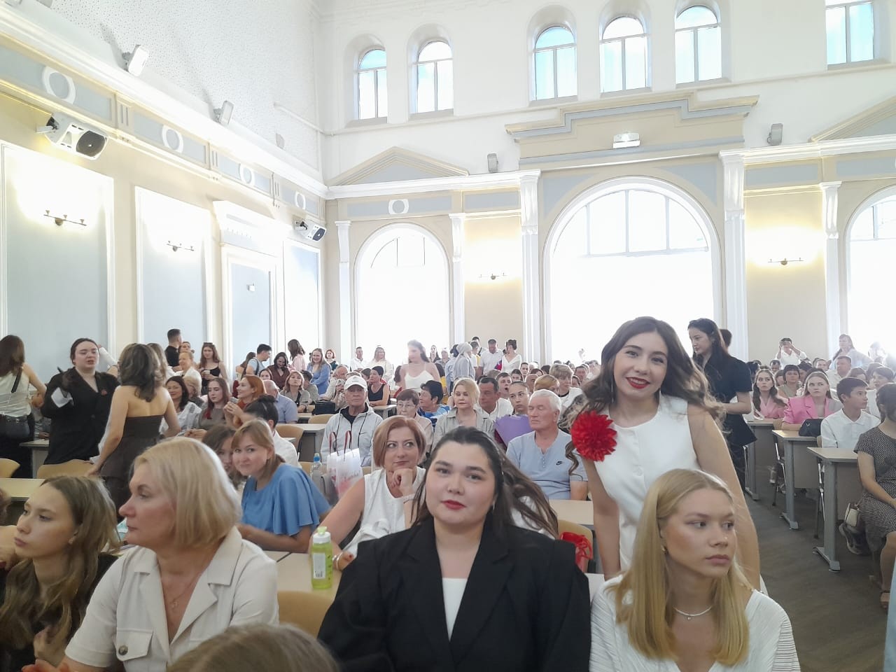 В Институте психологии и образования проведена церемония вручения дипломов о высшем образовании выпускникам 2025 года В Институте психологии и образования проведена церемония вручения дипломов о высшем образовании выпускникам 2025 года