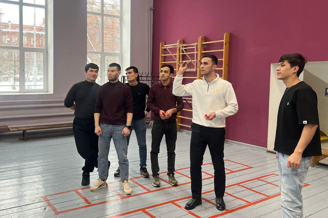 В Елабужском институте КФУ прошёл новогодний турнир по дартсу В Елабужском институте КФУ прошёл новогодний турнир по дартсу