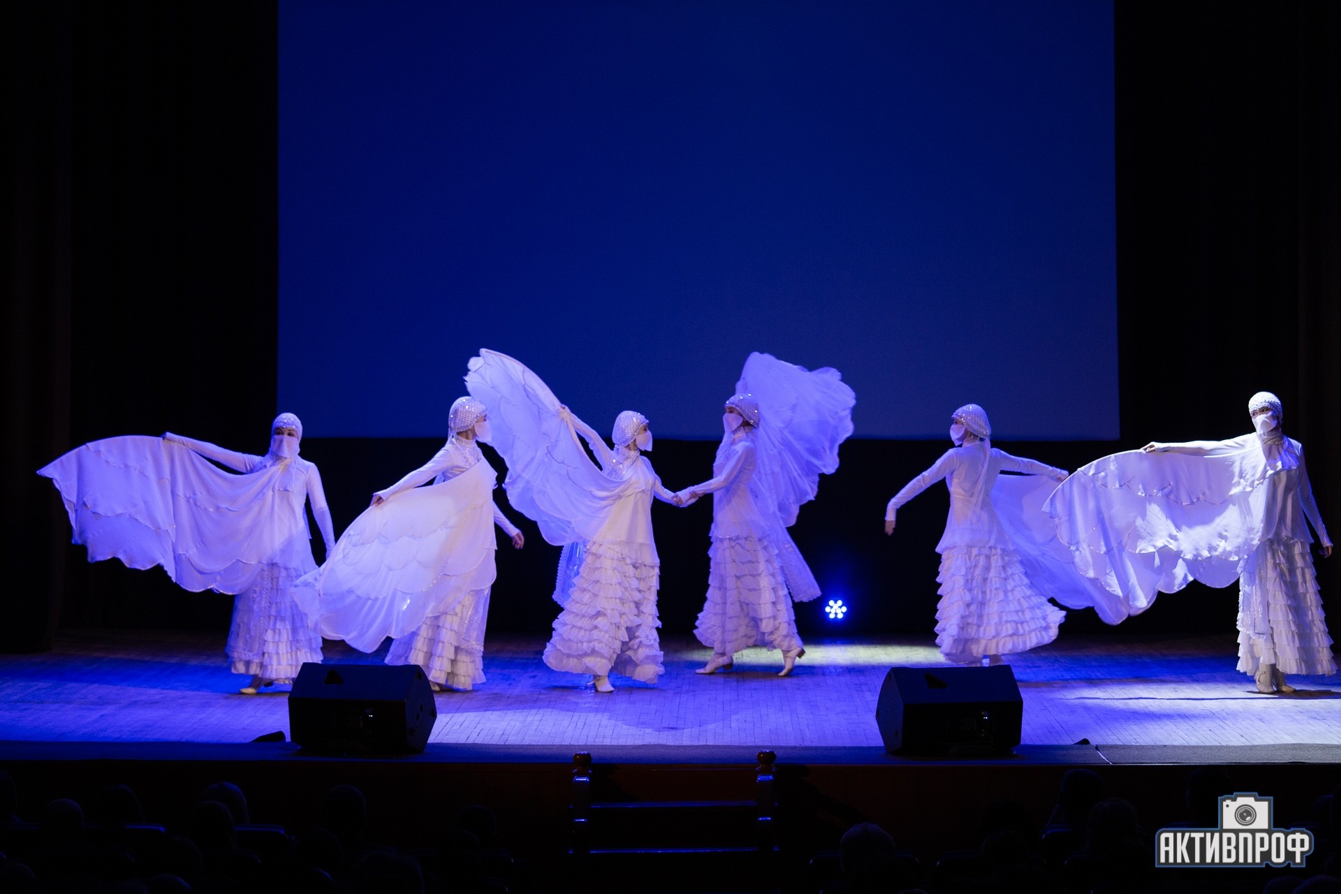 � �ͨ� �������� ALMA MATER!