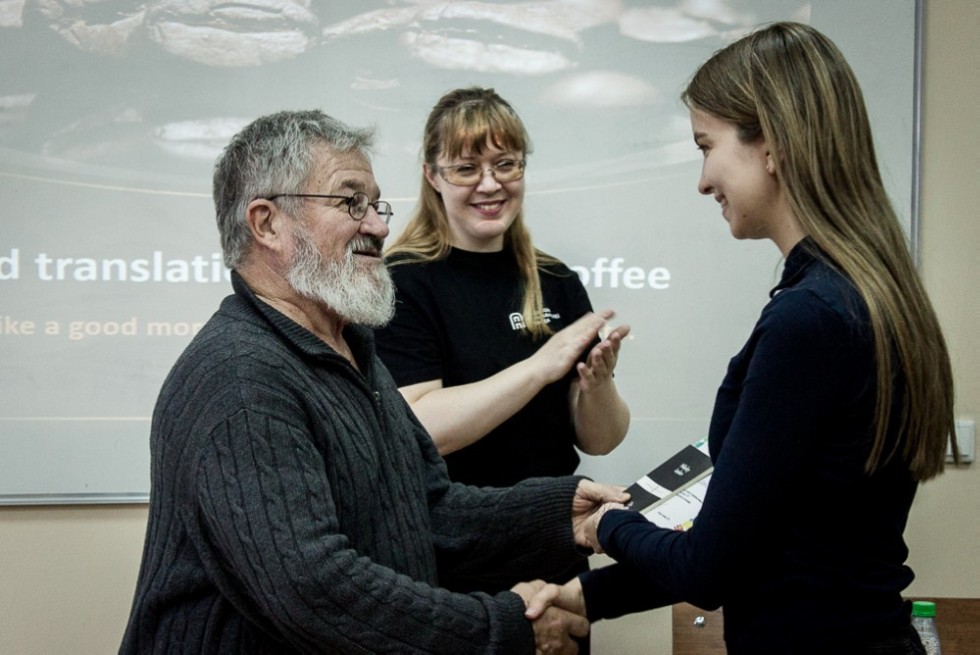 Переводчики за дружбу между народами Переводчики за дружбу между народами