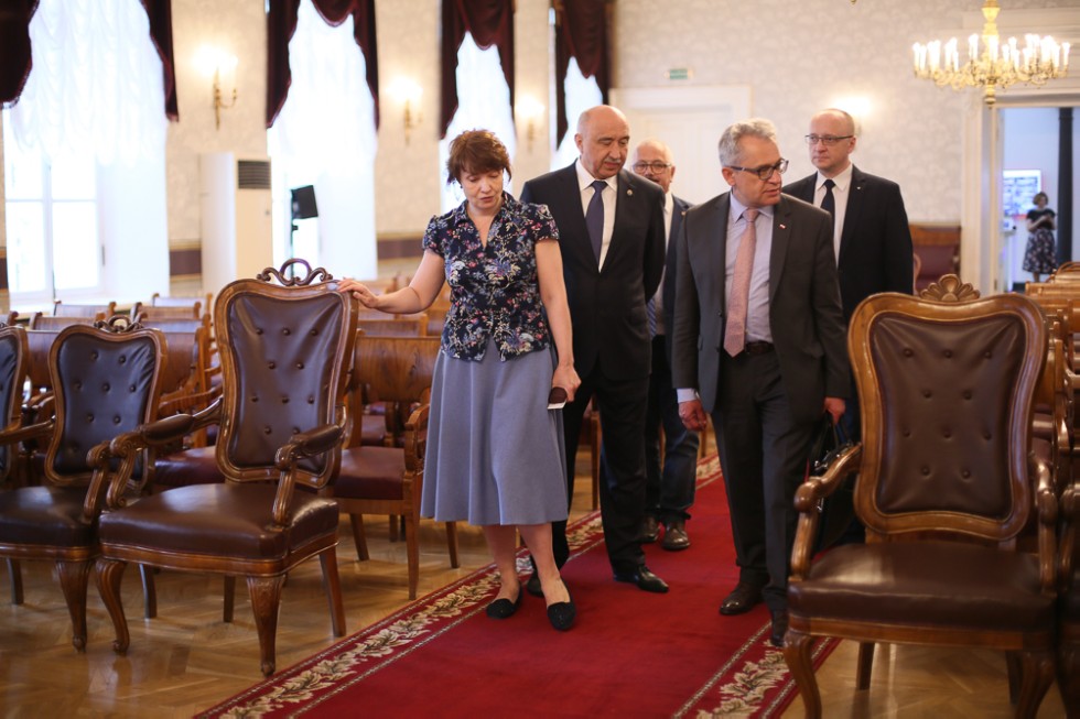 Visit by Ambassador of Poland Włodzimierz Marciniak