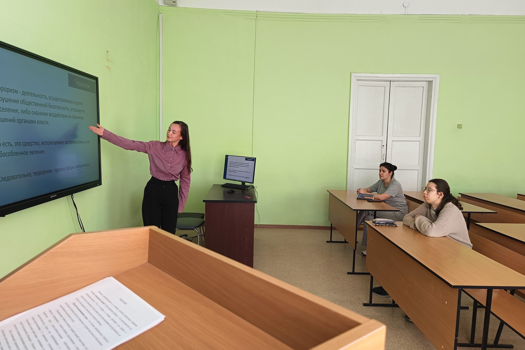 Прошел кураторский час о терроризме Прошел кураторский час о терроризме