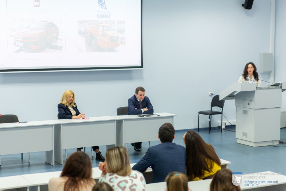 �������� ������ � �������� ������������� ������ ��������� ��� '�����'