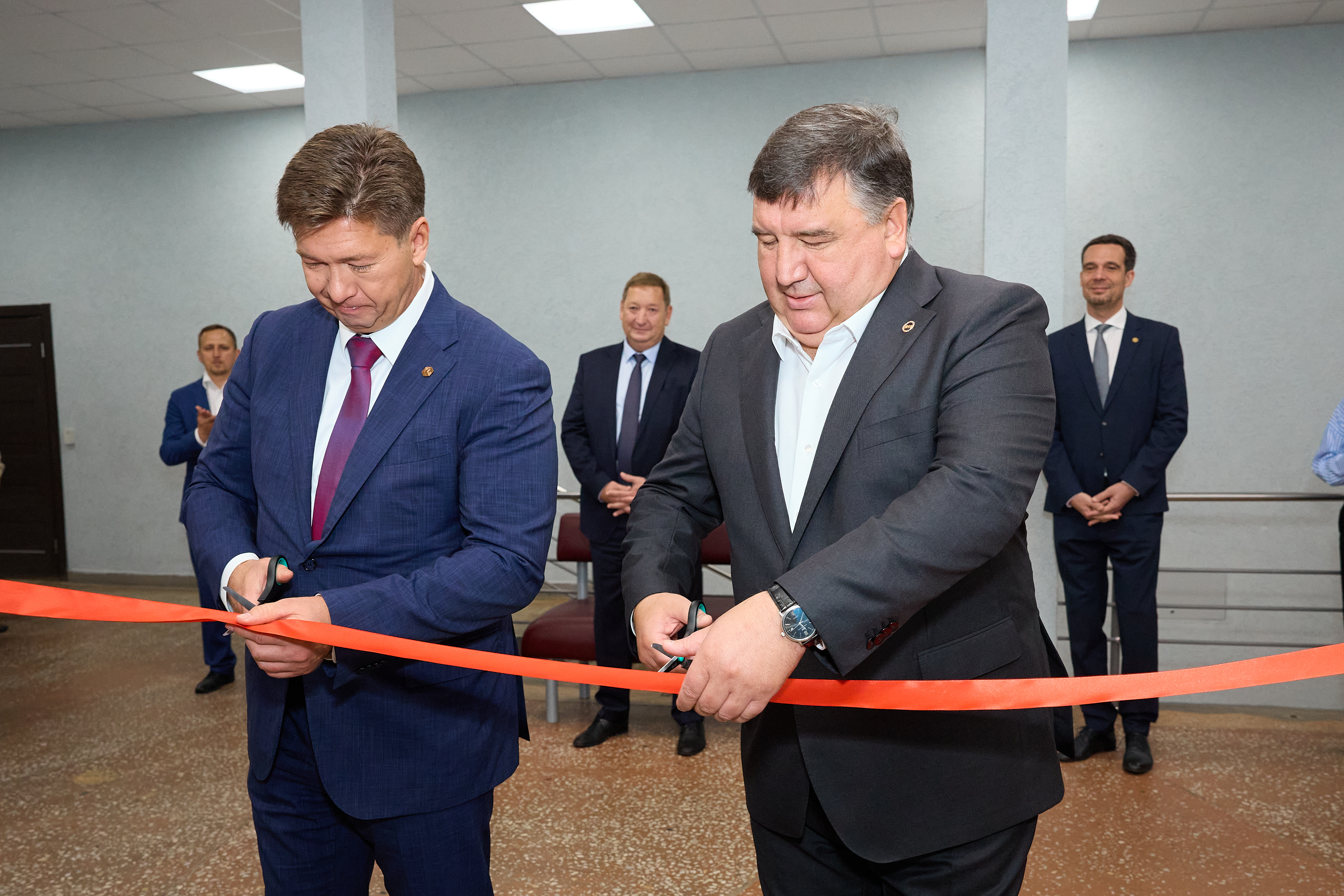 Холдинг 'ТАГРАС' обновил для КФУ аудиторию к новому учебному году Холдинг 'ТАГРАС' обновил для КФУ аудиторию к новому учебному году