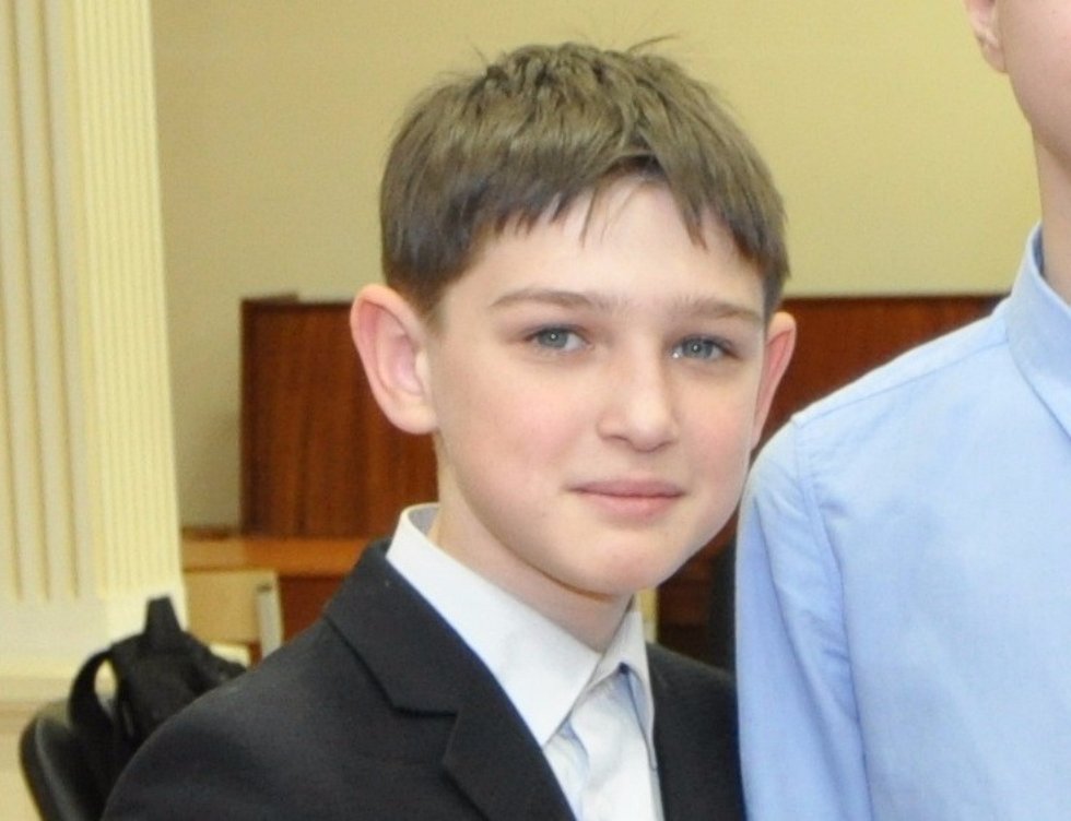 ������� ������ ������� ����� 1 ����� � ��������������� ��������� �������!