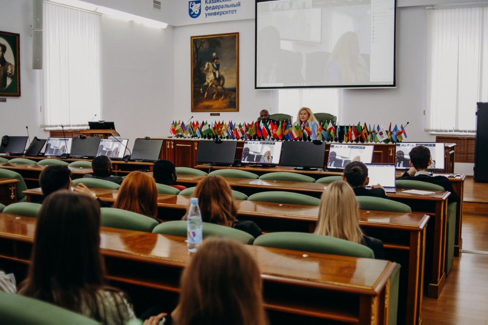 ������ �� �������������� ������ � ������ ��������� � ���