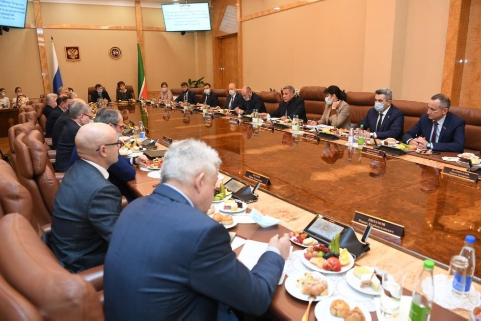 President of Tatarstan Rustam Minnikhanov convened year-end meeting with local rectors ,President of Tatarstan, Kazan State Medical University, Kazan State Medical Academy