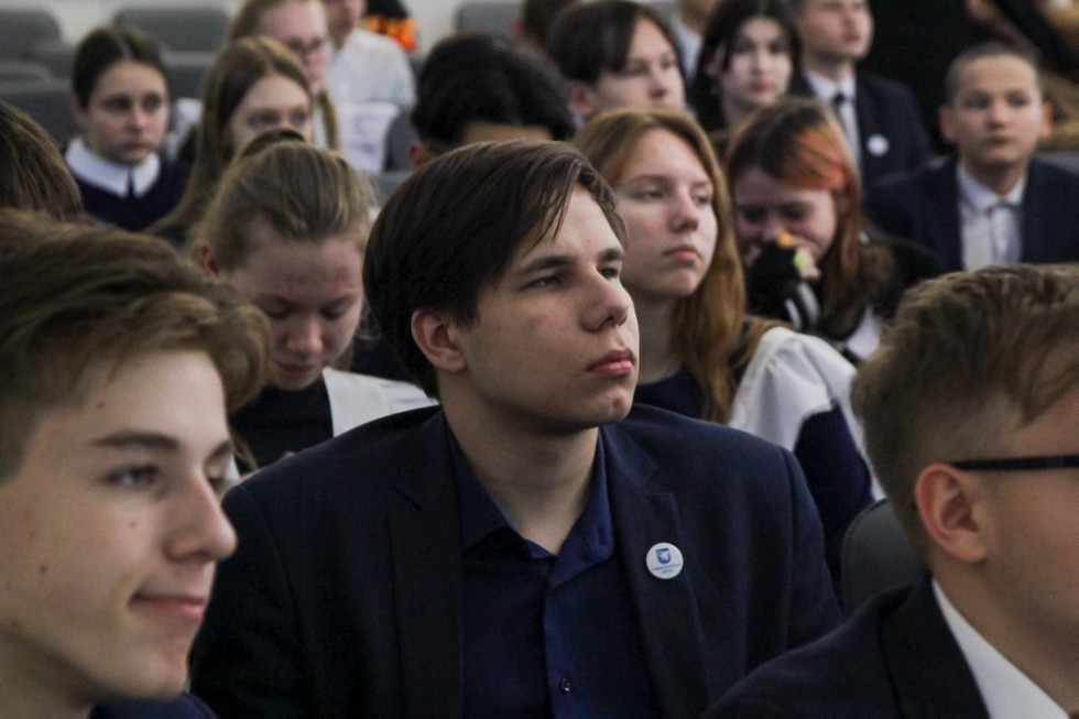 ����� ������� � ���������� ������������: � ���������� ��������� ��������� �������� ���� � ������� ����