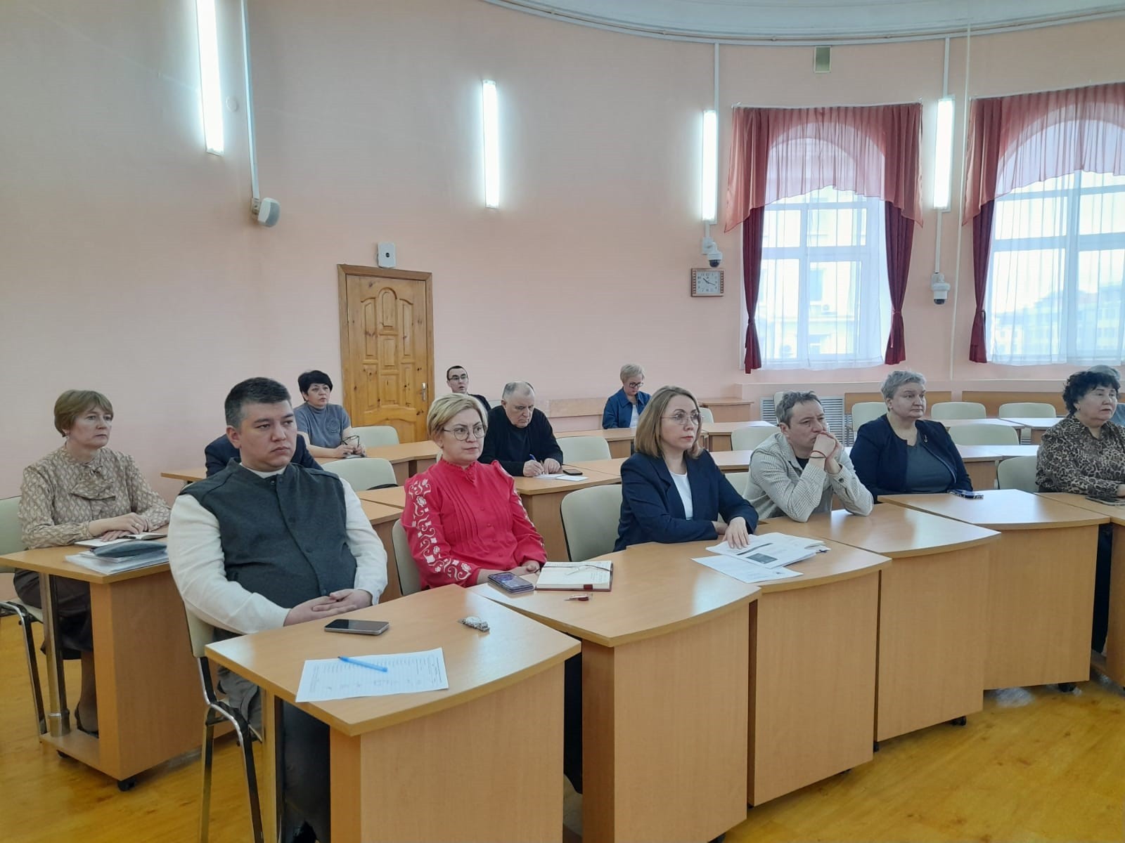 В Институте психологии и образования прошло заседание Ученого совета В Институте психологии и образования прошло заседание Ученого совета