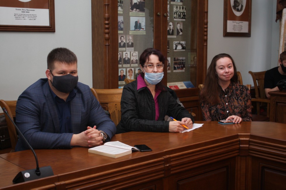 �������� ���������� ���������������� � ��������� ���������� � ������ ���� ��������