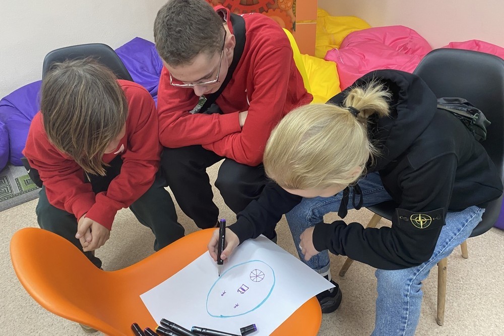 Интерактивные занятия Университетских смен на отделении психологии и педагогики Интерактивные занятия Университетских смен на отделении психологии и педагогики