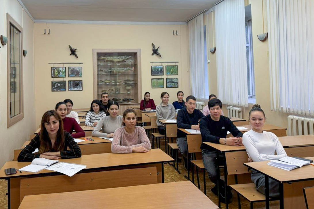 В Елабужском институте КФУ обсудили проблему коррупции В Елабужском институте КФУ обсудили проблему коррупции