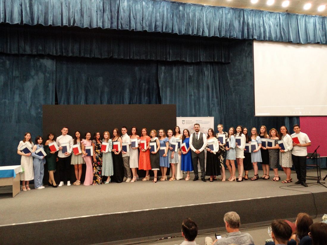 6 ���� ���������� ������������� ��������� �������� �������� ����������� ��������� ���������� � �������� ��. �.�. ������������