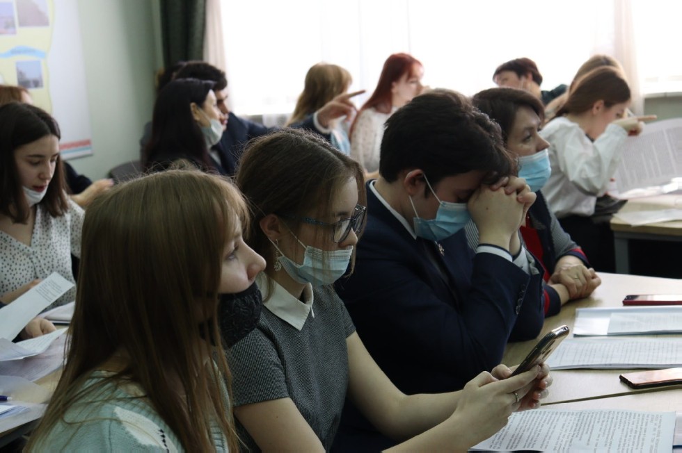 ДОСТОЙНАЯ СМЕНА ДОСТОЙНАЯ СМЕНА