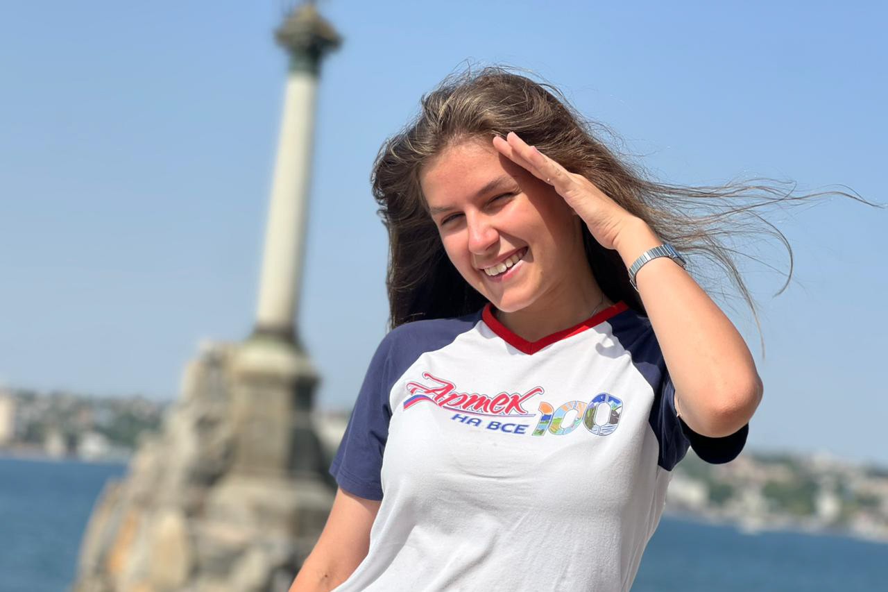 Лето в 'Артеке': о педагогической практике рассказала студент Елабужского института КФУ Лето в 'Артеке': о педагогической практике рассказала студент Елабужского института КФУ