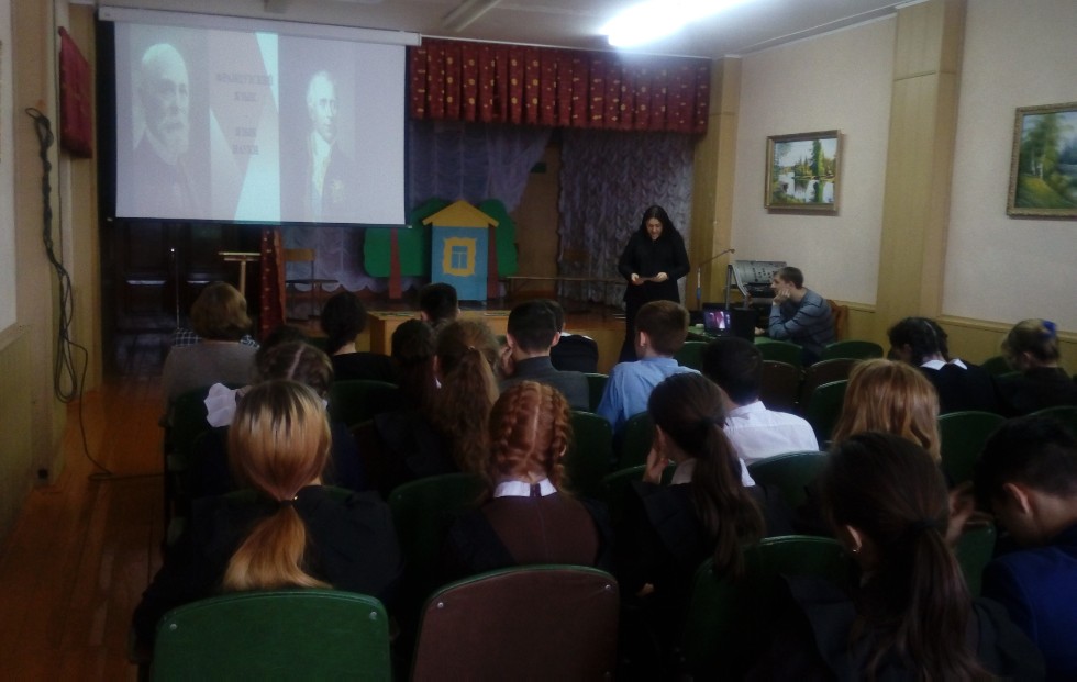 В Рыбно-Слободском муниципальном районе РТ прошла профориентационная встреча с преподавателями французского языка ИФМК КФУ В Рыбно-Слободском муниципальном районе РТ прошла профориентационная встреча с преподавателями французского языка ИФМК КФУ