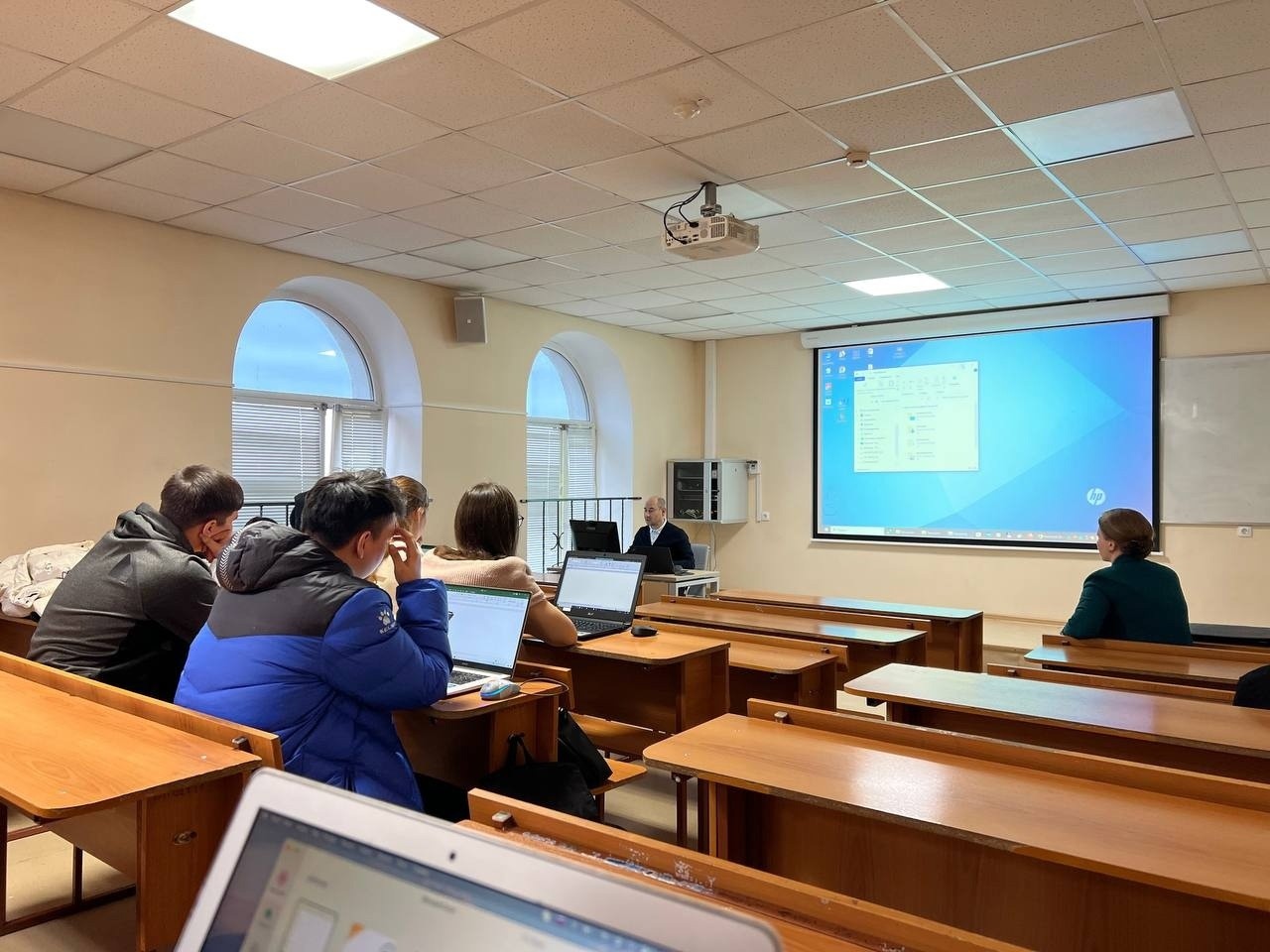 Новая встреча с куратором от индустрии на программе Новая встреча с куратором от индустрии на программе