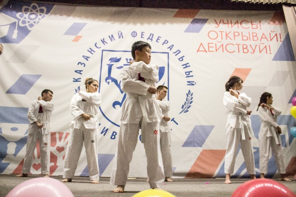 VI ������������� ��������� 